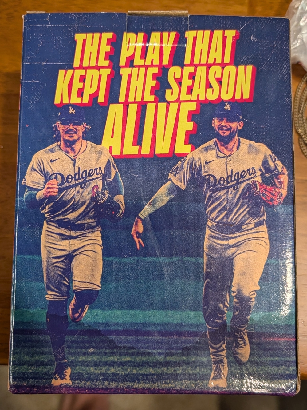 The Catch Collectible Figure - Blue and White - Picture 4 of 6